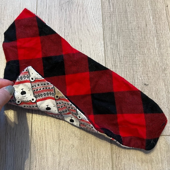 (3 for $15) Bandana - Picture 3 of 6